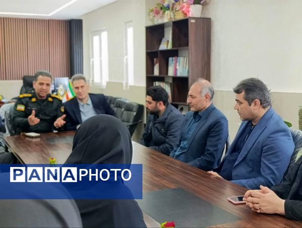 هم‌صدایی نسل آینده با حافظان امنیت