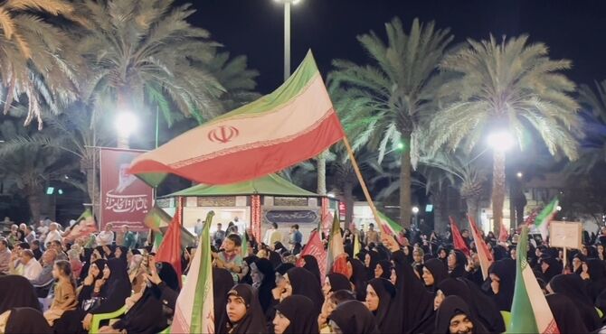 نوجوانان، روایتگر نسلِ منتظر
