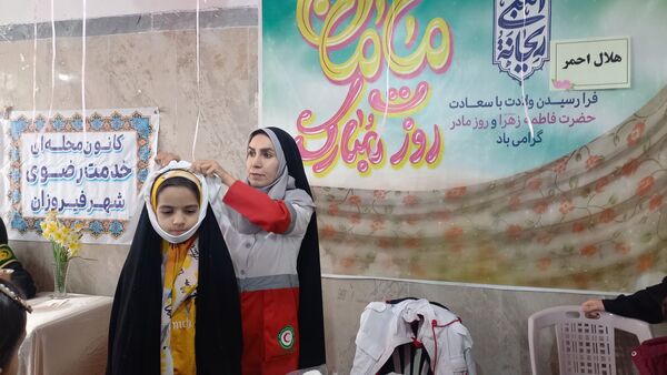برگزاری «میز خدمت ویژه بانوان» به مناسبت میلاد حضرت فاطمه زهرا (س) در فیروزان