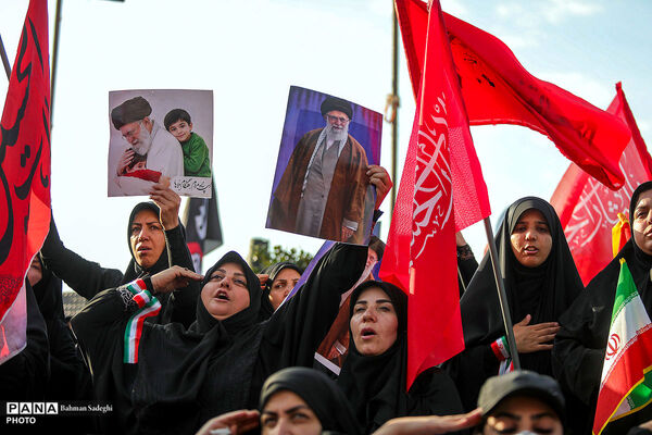 مراسم تشییع پیکر مطهر رهبر شهید انقلاب در تهران - 2