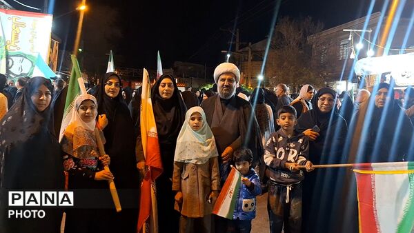 راه مردم ایران تا ابد حسینی خواهد ماند