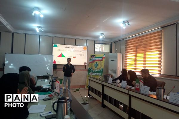 جشنواره «همیار معلم» در اداره آموزش‌وپرورش شهریار