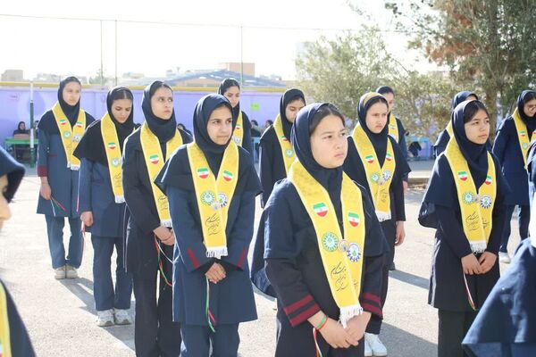 سفر یک روزه معاون فعالیت‌های سازمان دانش‌آموزی کشور به سمنان