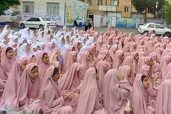 برگزاری جشن تکلیف در دبستان علویان بهارستان ۲