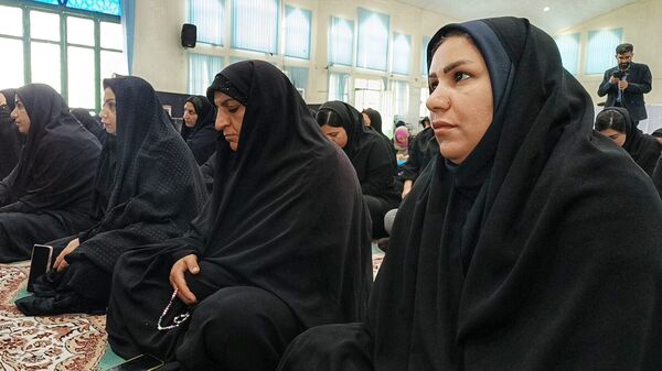 همایش بررسی نقش بانوان در ترویج فرهنگ عاشورا، مقاومت و فریضه‌های دینی در مارگون