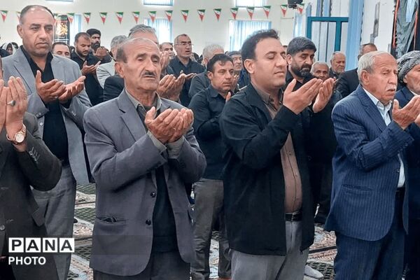 حضور پرشور مردم قلعه رئیسی در  نماز عید سعید فطر 