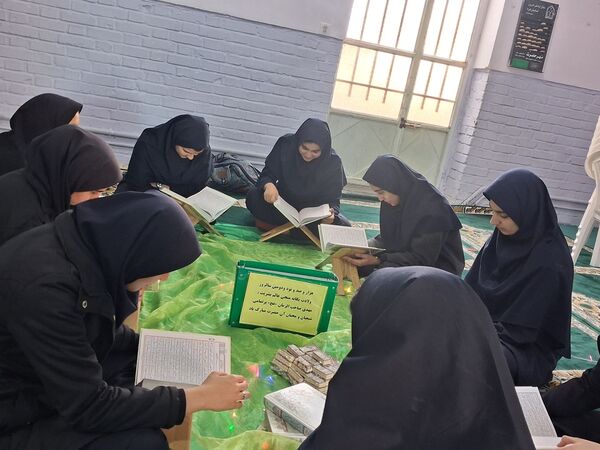 محفل انس با قرآن در نیمه‌شعبان