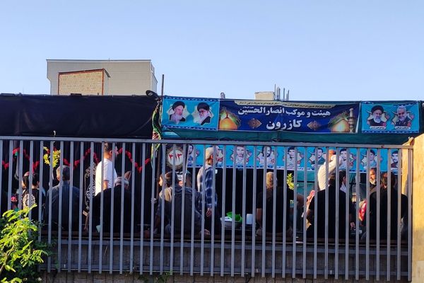 برپایی موکب هایی به عشق امام رضا(ع)