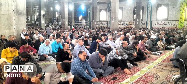 نماز جمعه با حضور مردم در مسجد جامع شهرستان نیشابور 