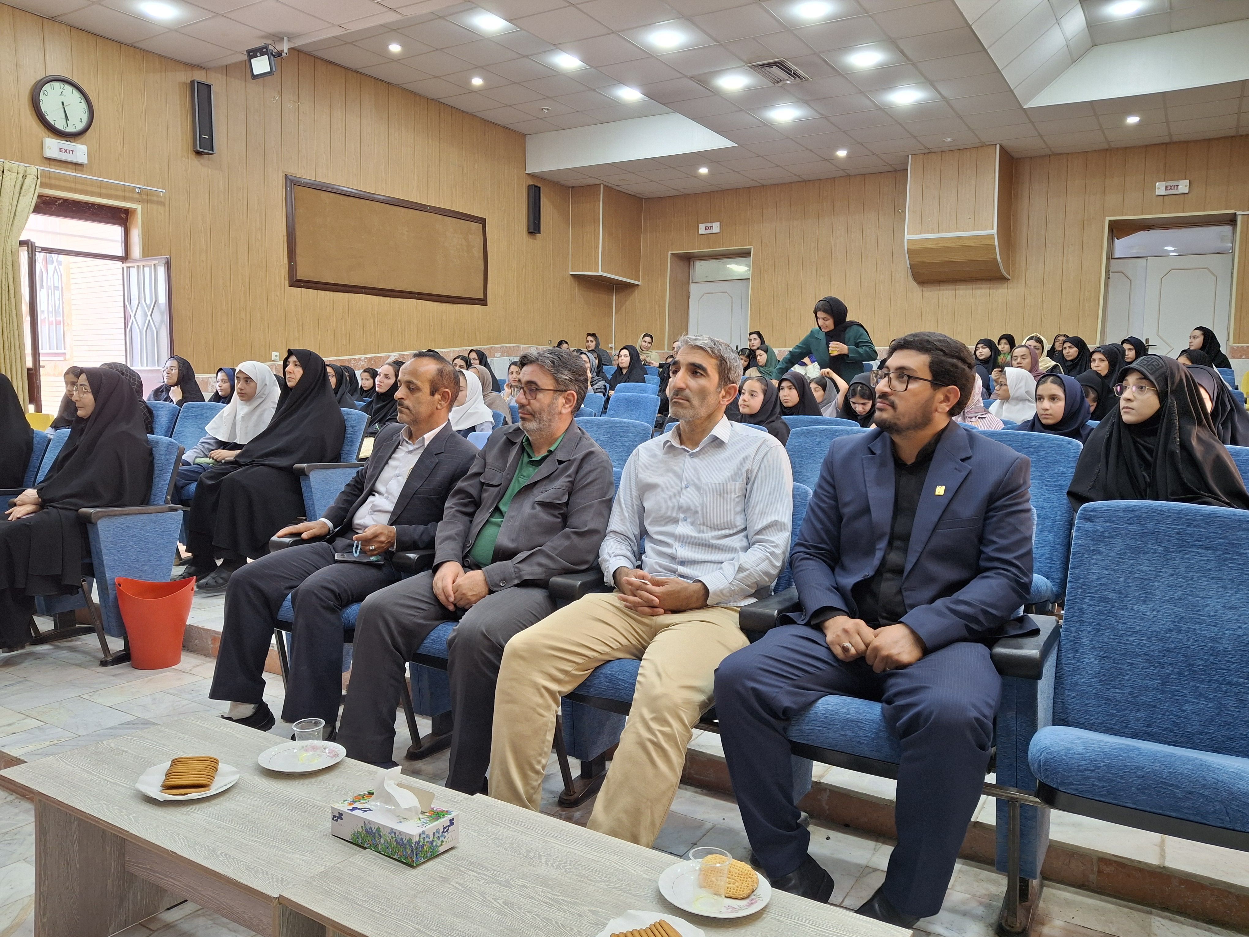 افتتاحیه انجمن‌های دانش‌آموزی و مربیان طرح برکت دختران در کانون سمیه شهرستان شیروان