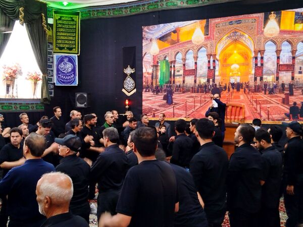 حماسه زنجیرزنی در فدافن؛ عزاداری دهه اول محرم با حضور پرشور جوانان