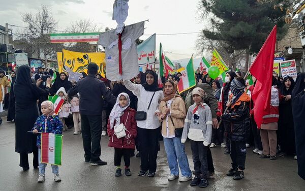 گلستانی از غرور در سملقان؛ موج حضور مردم در جشن انقلاب