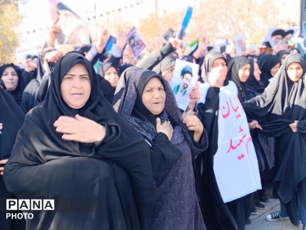 گر پدر رفت تفنگ پدری هست هنوز 