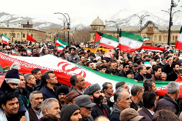 فریاد وحدت در سالروز فجر انقلاب