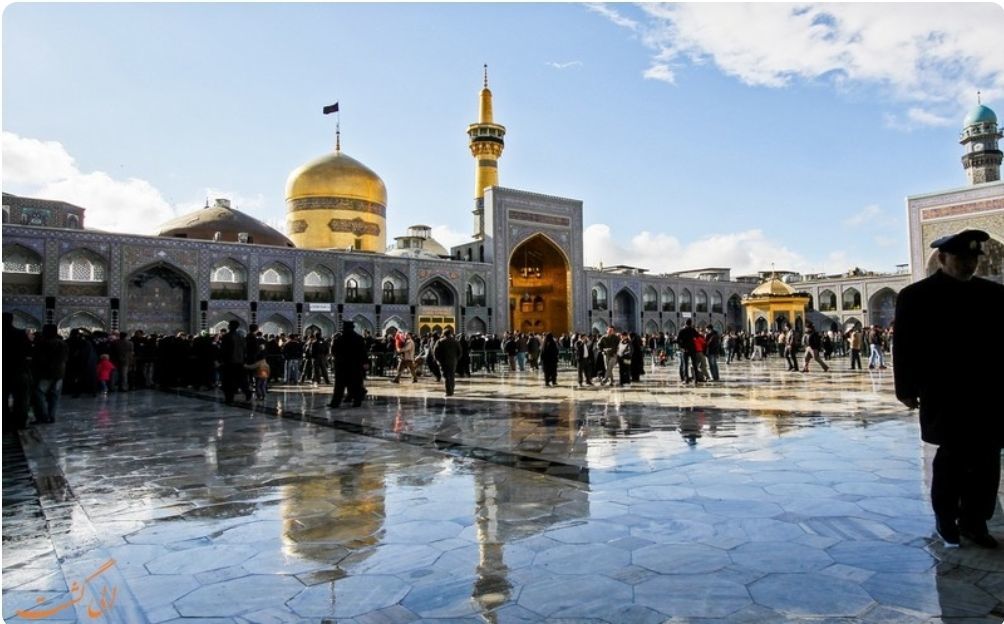 گشت‌وگذاری کوتاه در مشهد مقدس/ فیلم