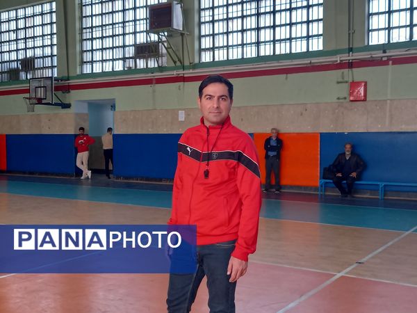 برگزاری مسابقه‌ فوتسال دانش‌آموزی توسط دبیرستان شاهد مهدیون