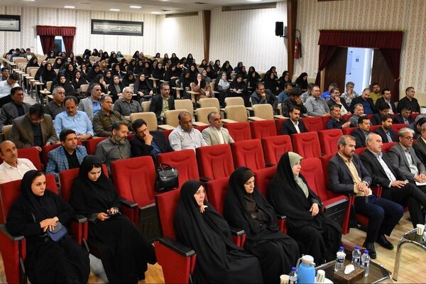 آگاهی مدیران از قوانین، احتمال بروز خطا و مشکلات حقوقی را در مدارس کمتر خواهد کرد