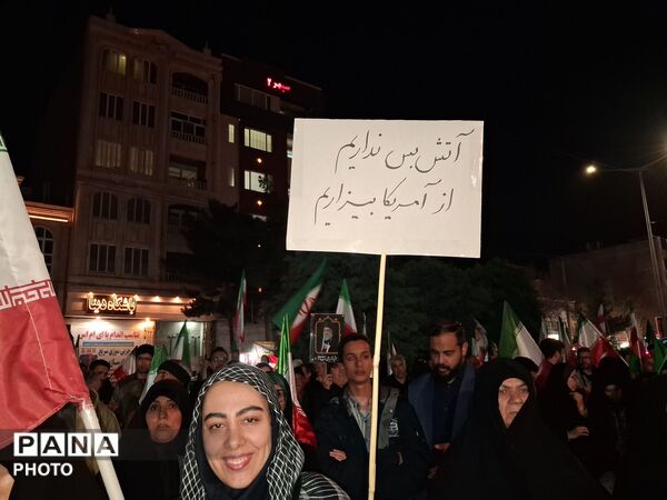 مراسم باشکوه وداع با پیکر دو شهید مطهر در نیشابور 
