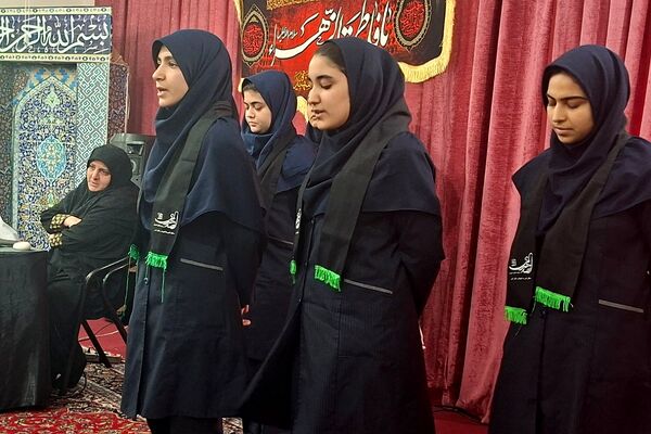 مدرسه نمونه‌دولتی ارشاد شهرستان قرچک در سوگ یاس نبی