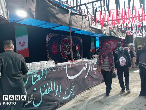 خدمت رسانی شبانه روزی موکب ها به زائران امام رضا (ع) 