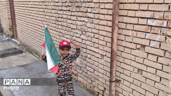 رژه با شکوه رانندگان شهر کاج 