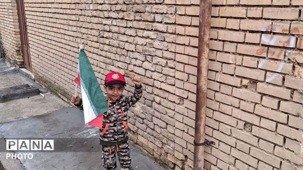 رژه با شکوه رانندگان شهر کاج 