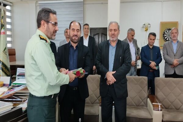 دیدار مدیرکل آموزش وپرورش اردبیل با فرمانده نیروی انتظامی استان 