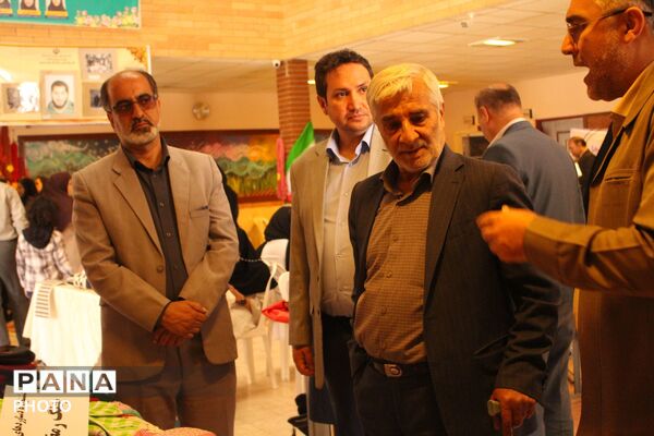 آثار هنرجویان هنرستان‌های ناحیه یک همدان به نمایش درآمد