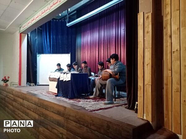 مسابقات فرهنگی هنری امید فردا در کاشمر 