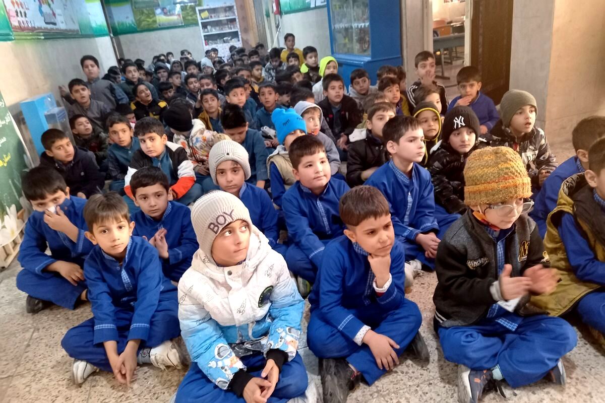  مراسم ولادت امیرالمومنین در دبستان هدایت ۲ شهرری