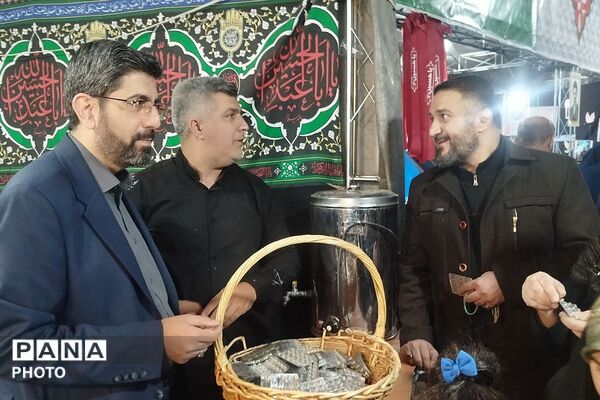 حضور معاون توسعه و پشتیبانی اداره کل آموزش و پرورش تهران در تجمعات شبانه میدان نماز شهرری 