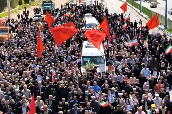 تشییع شهید والامقام حسین هاشم‌پور  در گچساران