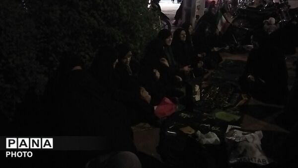 سفره صلوات همزمان با دومین شب ماه محرم  در بلوار فضل نیشابور 
