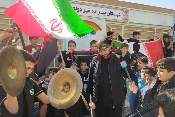 مراسم  گرامیداشت روز دانش آموز در مدارس سما کاشان 