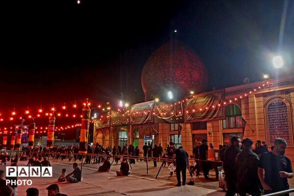 مراسم دسته عزاداری سید و سالار شهیدان امام حسین (ع) 