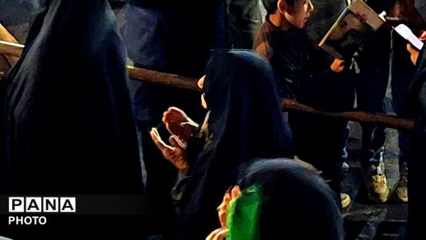 استغاثه به امام زمان همزمان با اجتماعات مردمی