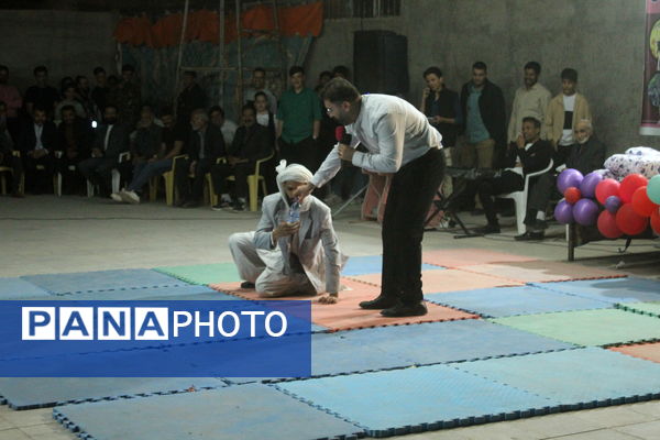 برگزاری جنگ شادی خانوادگی در مصلی شهر سلامی به مناسبت عید سعید فطر