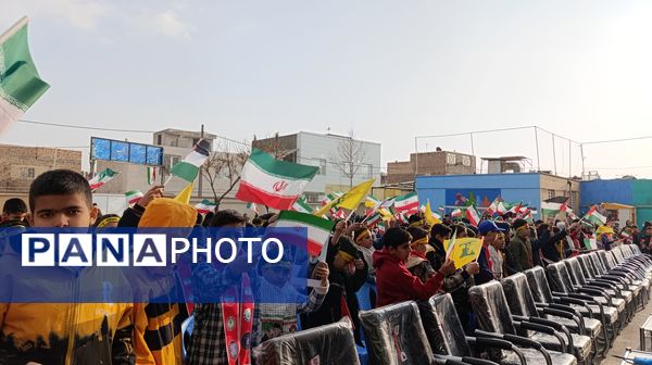 مراسم زنگ مقاومت در دبستان امیرمعزی 