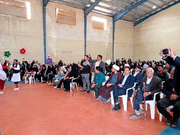 جشن باشکوه انار در روستای نقاب خلیل آباد