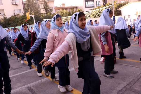 صبحگاه دانش در دبستان رجبی گرگان