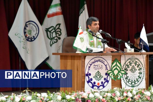 "همایش فعالان تشکیلاتی" در نیشابور 