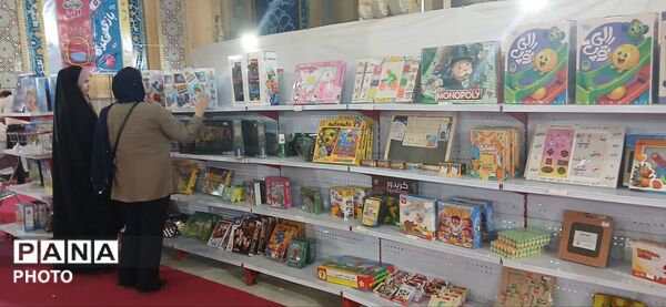 برپایی نمایشگاه نوشت‌افزار ایرانی در مصلی کرج 
