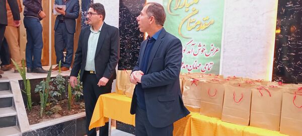 نشست وزیر آموزش و پرورش با مدیران مدارس استان