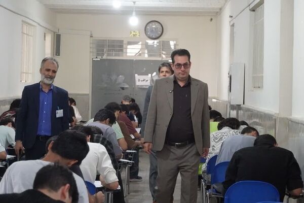 برگزاری آزمون‌های نهایی با حضور ۱۹ هزار و ۳۵۰ دانش‌آموز در ۶۹ حوزه امتحانی خراسان شمالی