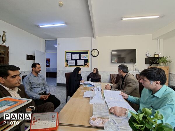 آمادگی در سطح عالی؛ مدارس منطقه ۳ در جامه ارادت و آمادگی برای مراسم وداع با رهبر شهید