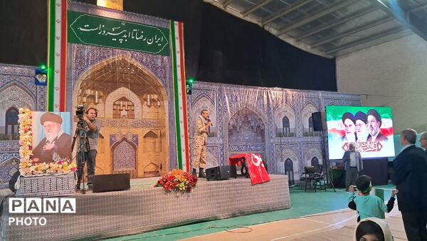 جشن زیر سایه خورشید با حضور پرشور مردم نیر 