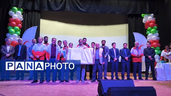 آیین تجلیل از جوانان، امدادگران، داوطلبان و مربیان هلال احمر کاشمر