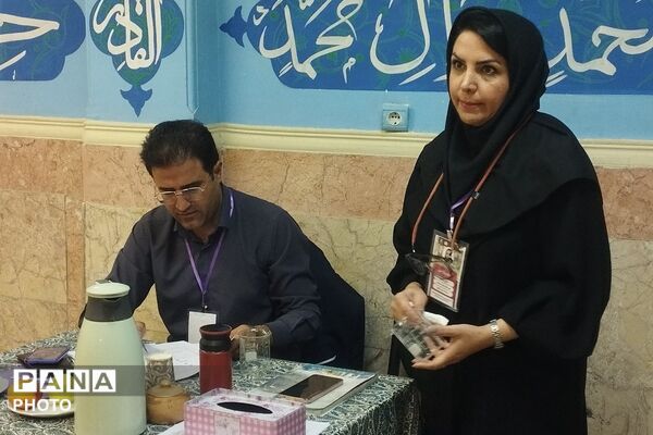 برگزاری مرحله استانی جشنواره خوارزمی در بهارستان‌‌دو