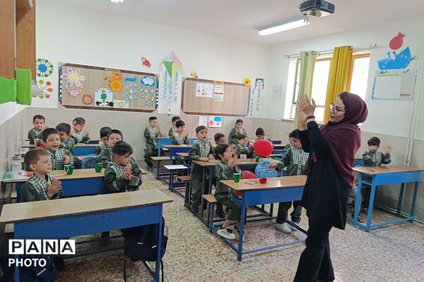 طنین مهر در دبستان شهید رجایی و ملاصدرا در شهرقدس
