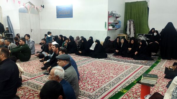 جلسه قرآنی در خلیل‌آباد 